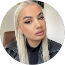 Laura Fibia profile picture